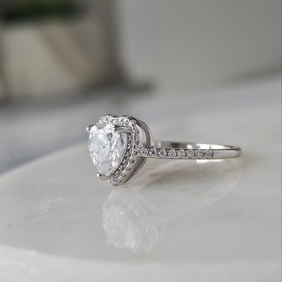 Elegant Heart Halo Ring, 925 Sterling Silver, Size Valentines Gift Charmed Aroma - Picture 7 of 9